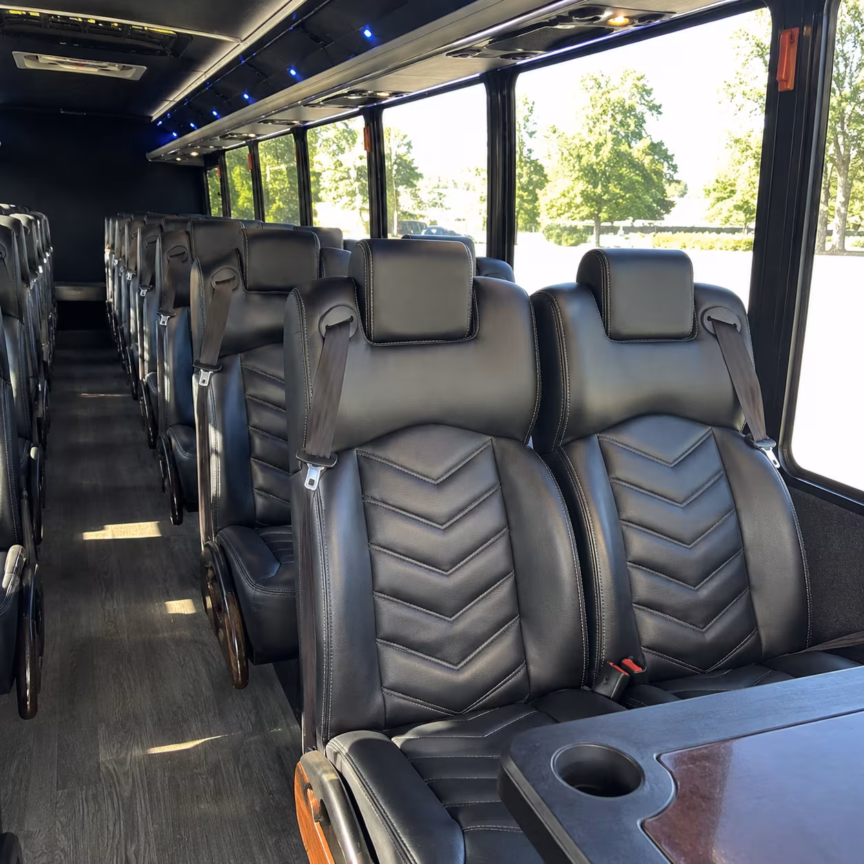 easily book transportation for your next bachelor or bachelorette party 2