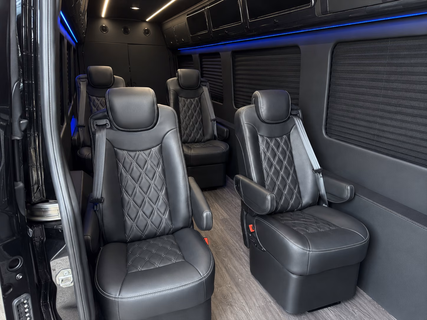 easily book transportation for your next birthday 1