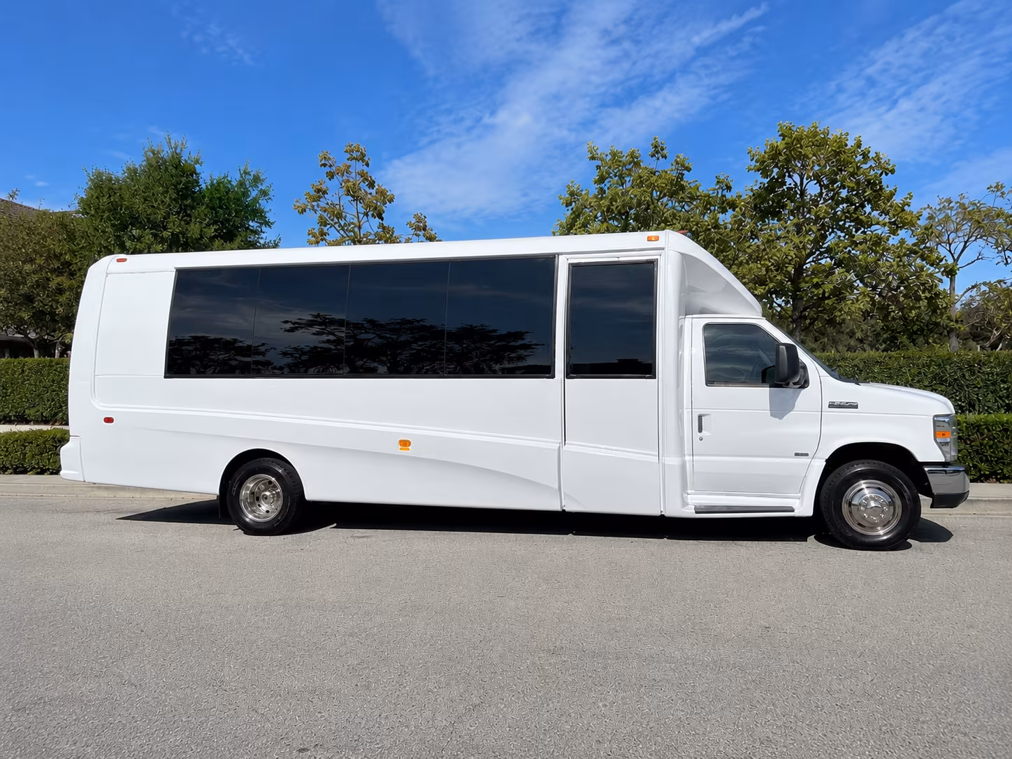 easily book transportation for your next convention or trade show 1