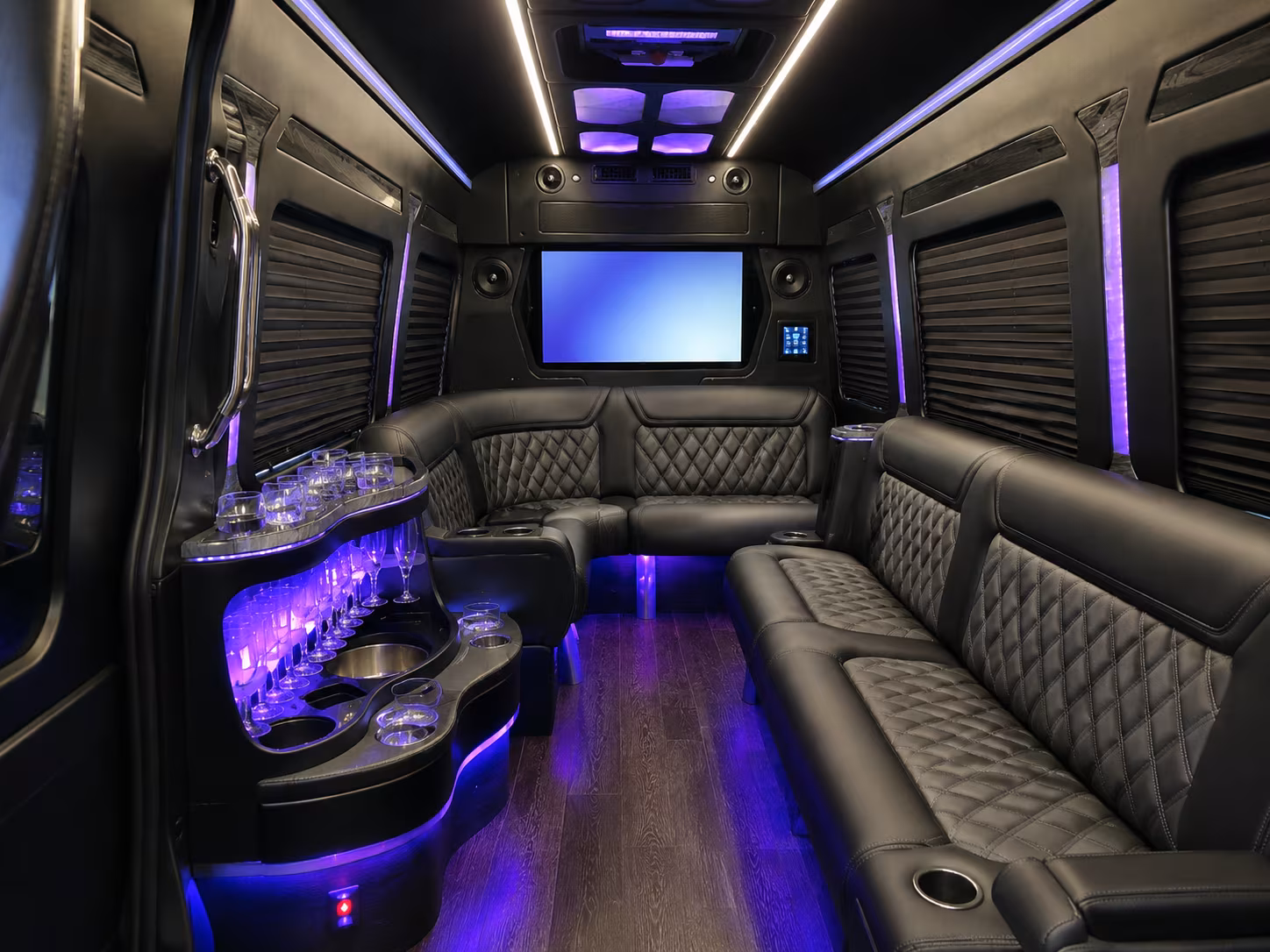 easily book transportation for your next convention or trade show 4