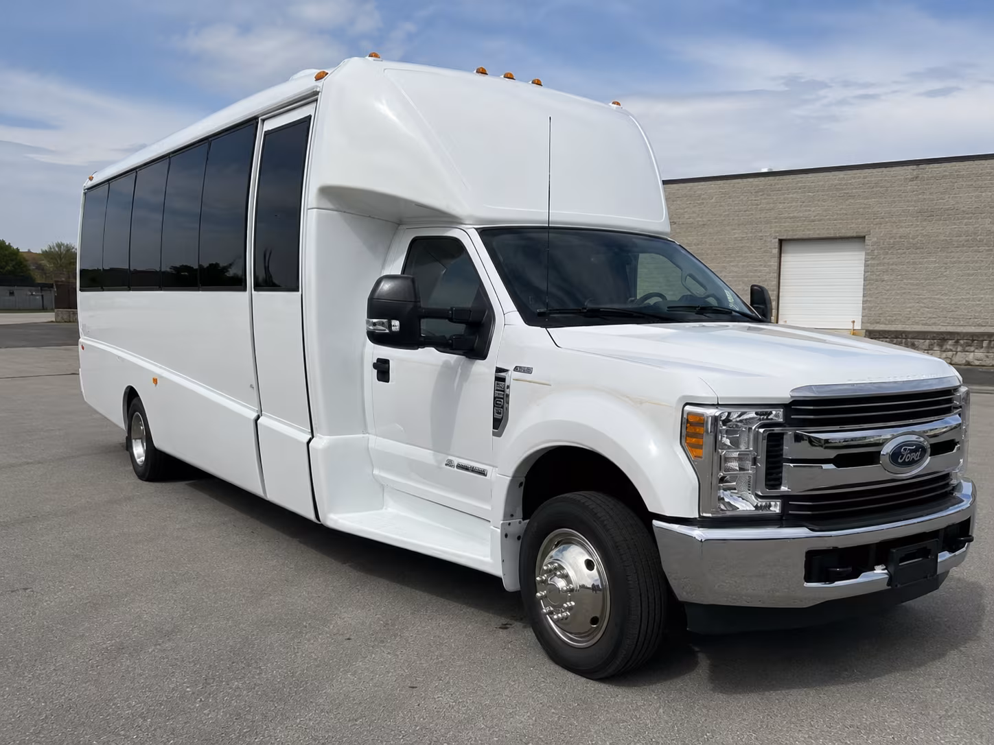 easily book transportation for your next corporate event 3