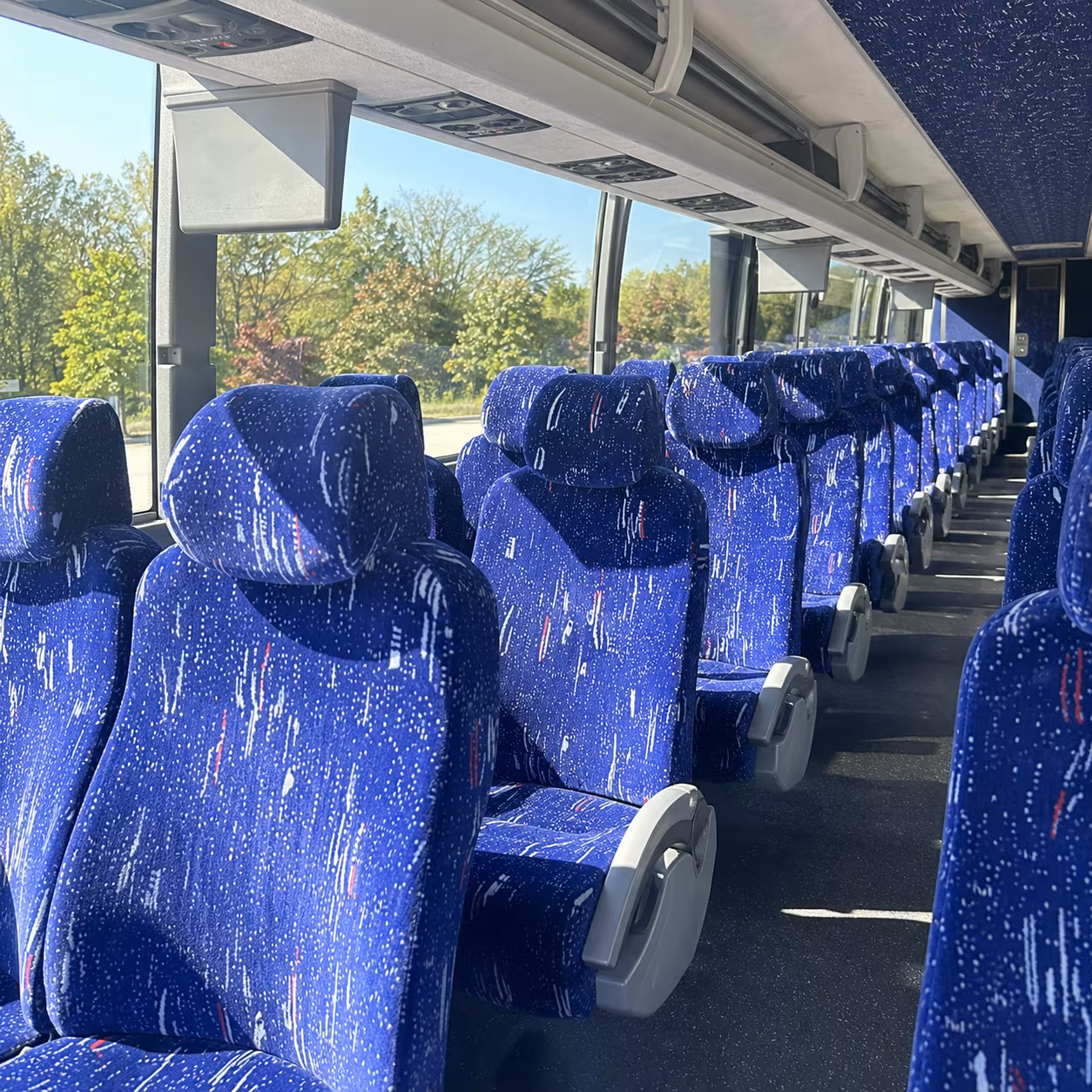 easily book transportation for your next field trip 1