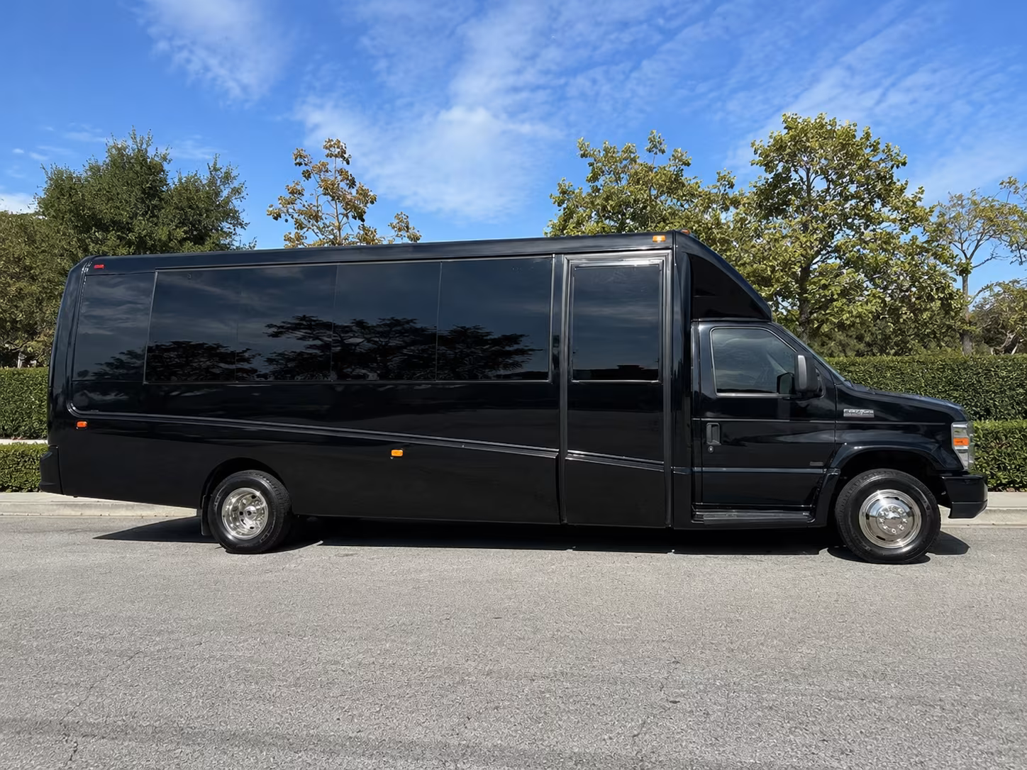 easily book transportation for your next field trip 3