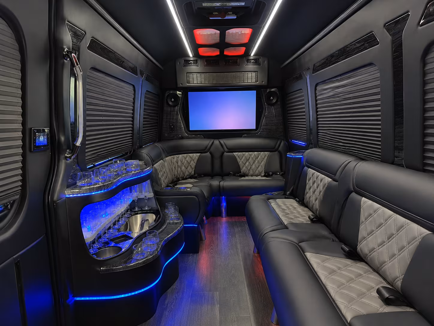 easily book transportation for your next wedding 1