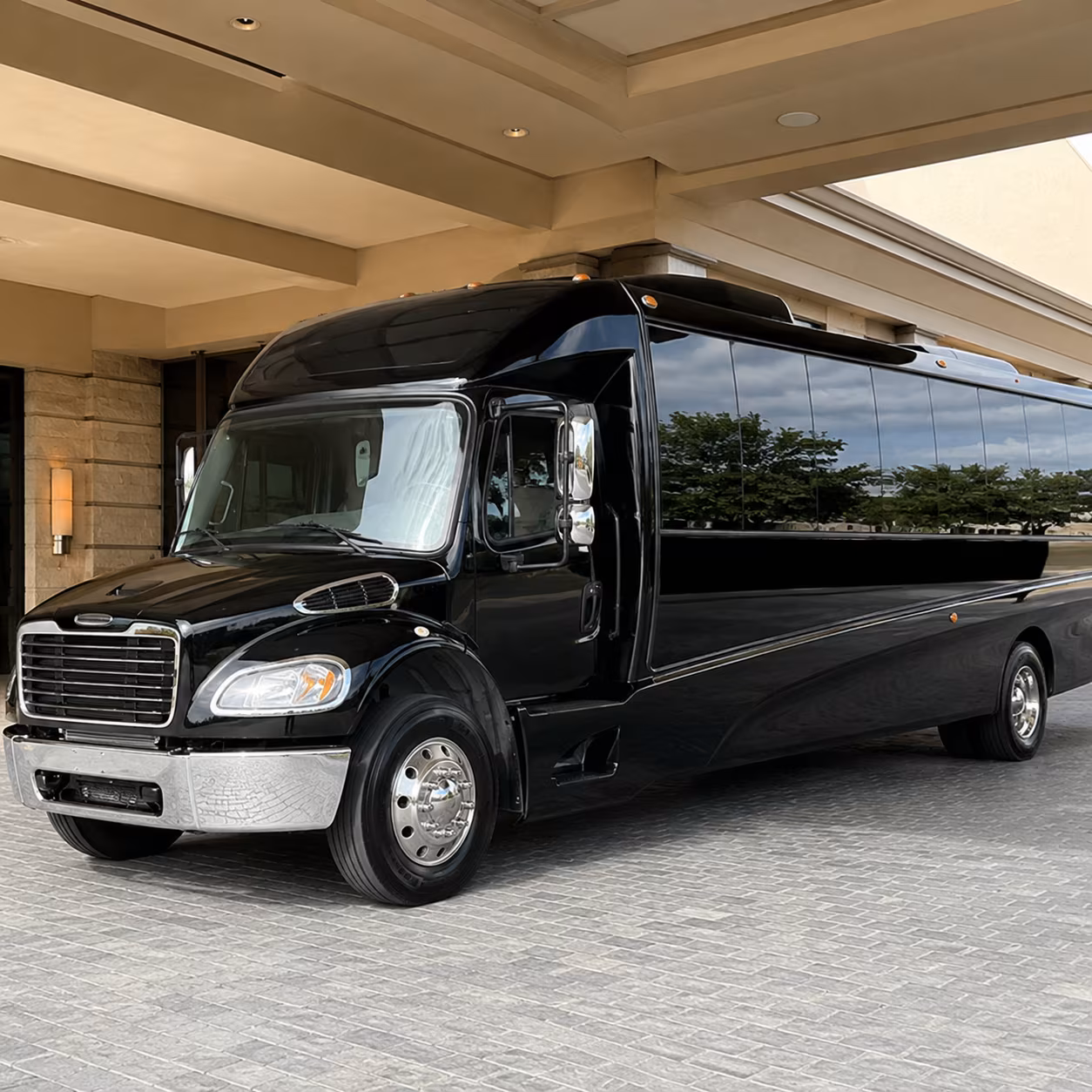 lehi 25 passenger minibus