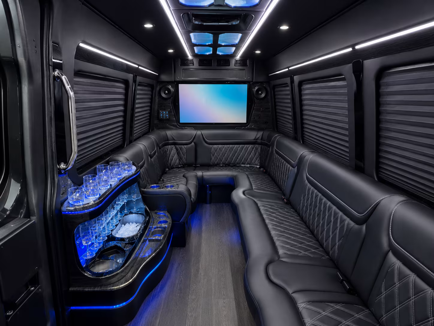sprinter vans and minibuses for speaker transfers and vip convention shuttles